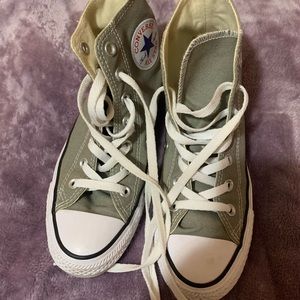 Army green converse